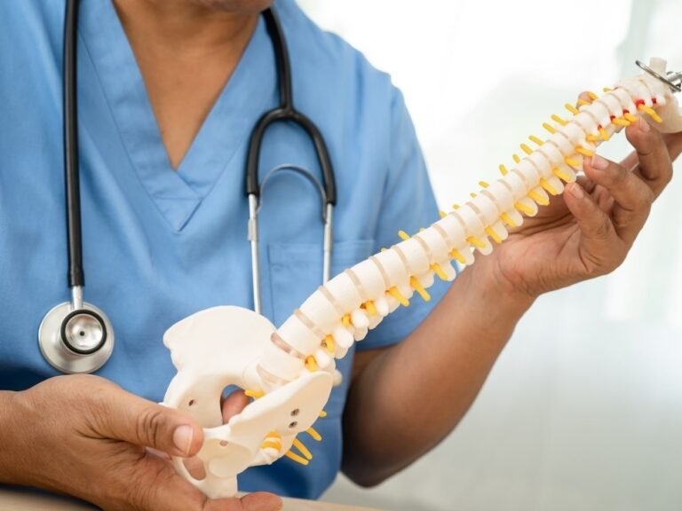 dokter die stenose uitlegt